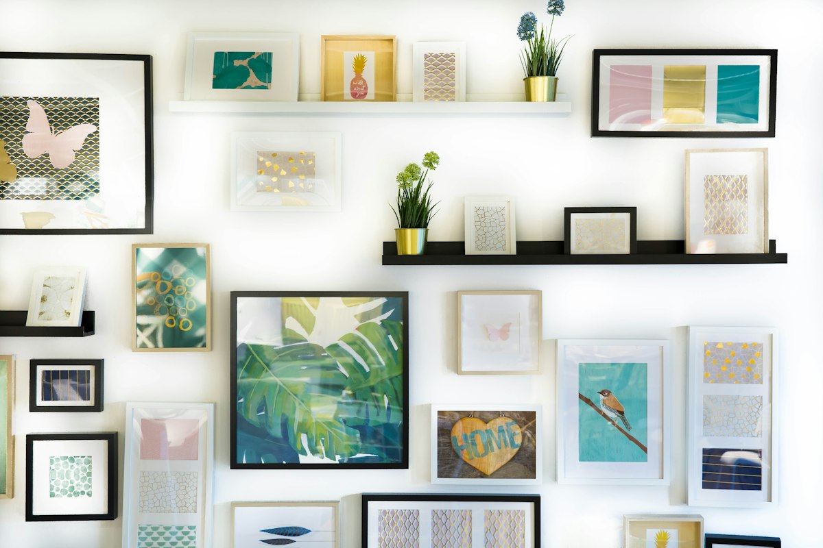 Illustrative small shops photograph